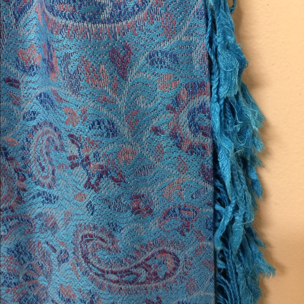 Scarf - Picture 3 of 3